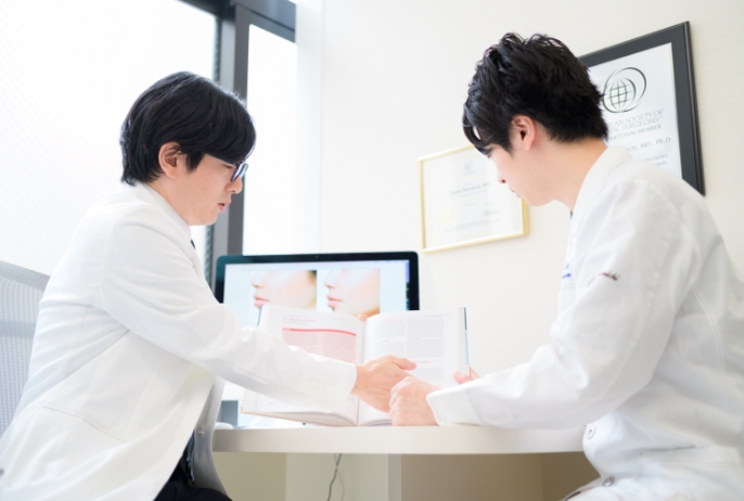 形成外科医との連携による審美性の追求