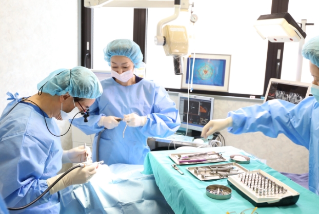 2. Dental implant & Bone regeneration surgery
