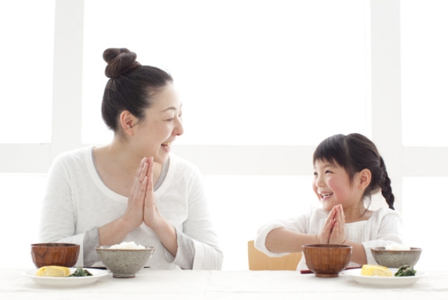 お子さまの矯正をご検討中の保護者の方へ