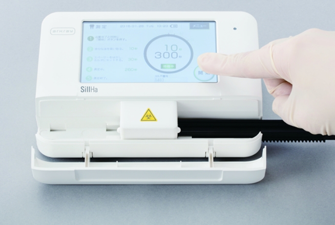 歯周病の状態を確認する「唾液検査」