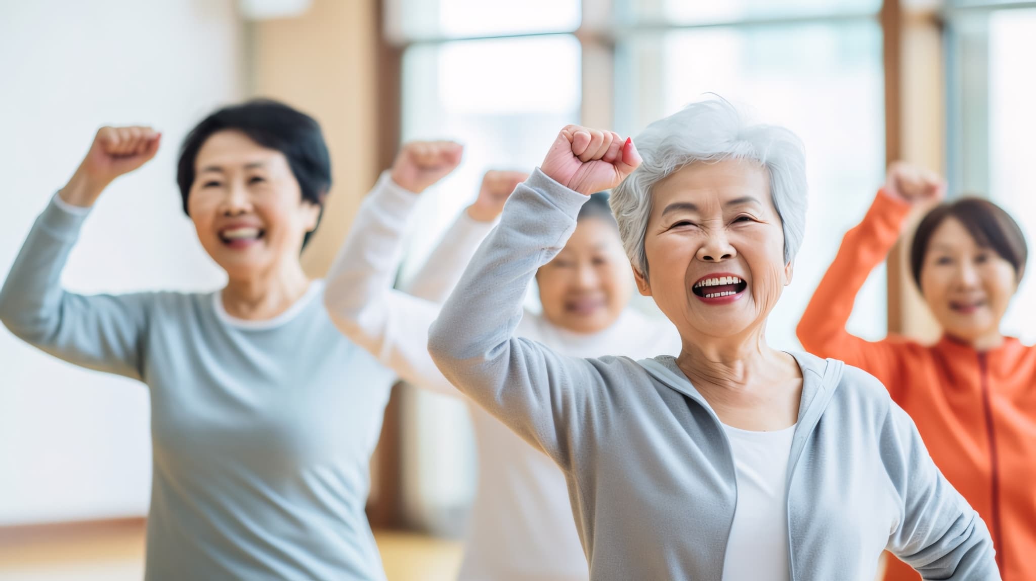 全身の健康状態が良好なシニア女性